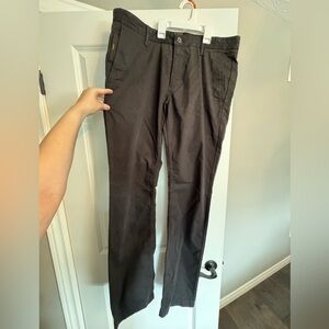 HUGO BOSS grey men’s trousers regular fit size 34R